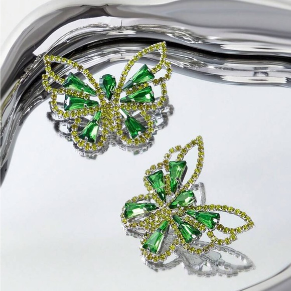 1pair Butterfly Shaped Earrings Full Of Rhinestones - Picture 2 of 3